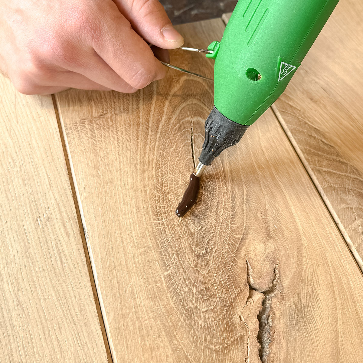 Kit básico de reparación de madera